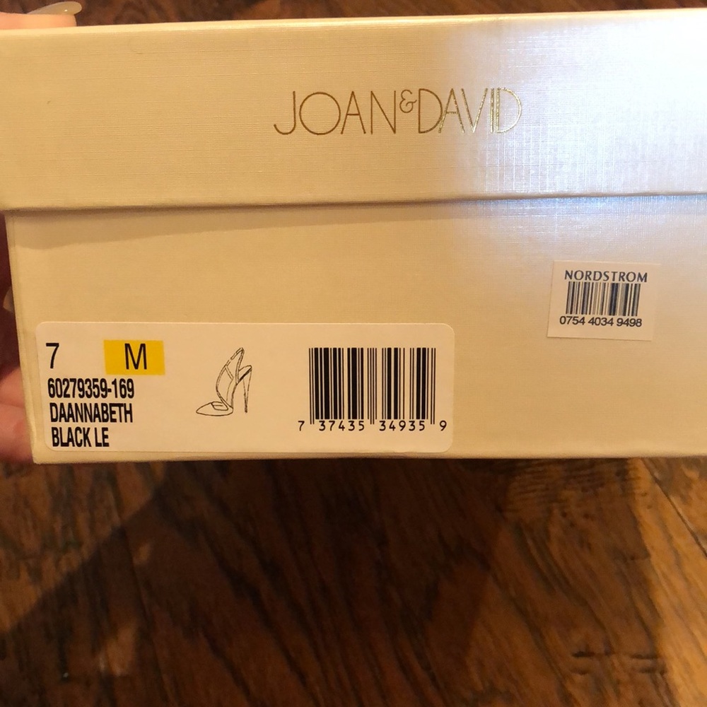 Joan & David Black Heels - Picture 6 of 6